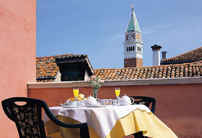 Hotel Gorizia A La Valigia Venesia Bagian luar foto